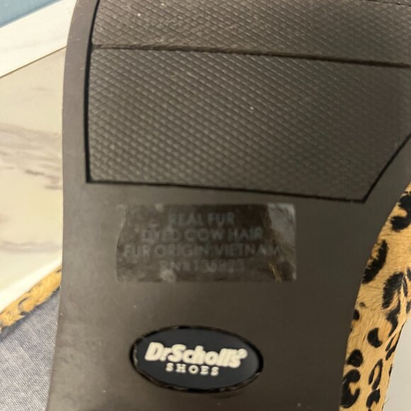 Dr. Scholl's  Elegant Shoes Color: Leopard Pony Hair Size: 10 Width - Picture 6 of 6